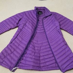 Mountain hardware puffer coat